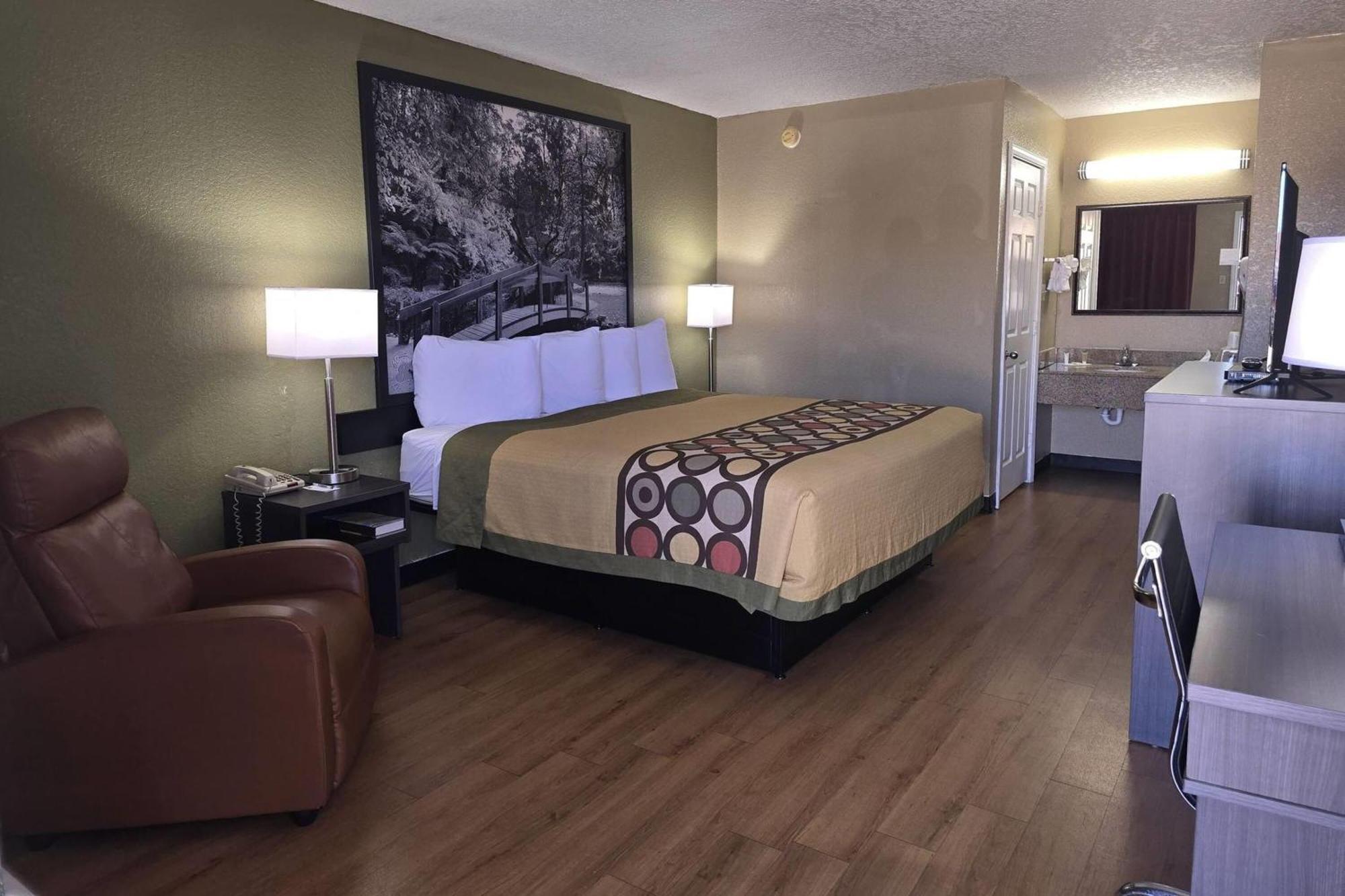 Super 8 By Wyndham Arkadelphia Caddo Valley Area Exterior foto